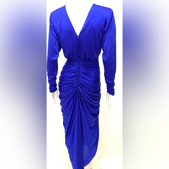 Elegant Blue Ruched Dress - Picture 2 of 12